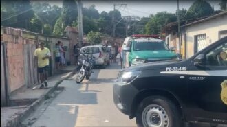 Irmãos são alvejados a tiros em Manaus