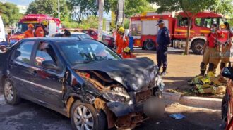 Motorista do DF bate em cinco carros enquanto sofre parada cardíaca