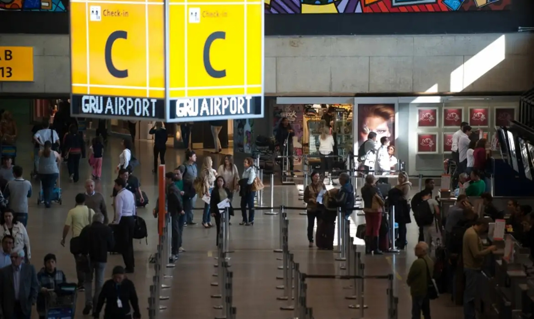 Governo vai criar salas especiais para passageiros autistas em aeroportos