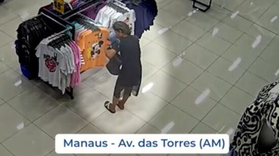 Vídeo dos "amostradinhos do mês" das lojas Havan flagrou uma mulher furtando em uma unidade de Manaus - Foto: Reprodução TikTok