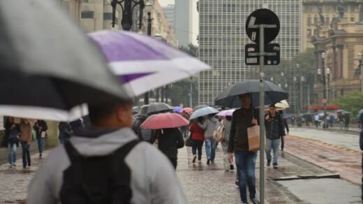 O Inmet prevê chuva em diversas regiões do Brasil neste domingo de Enem - Foto: Rovena Rosa/Agência Brasil