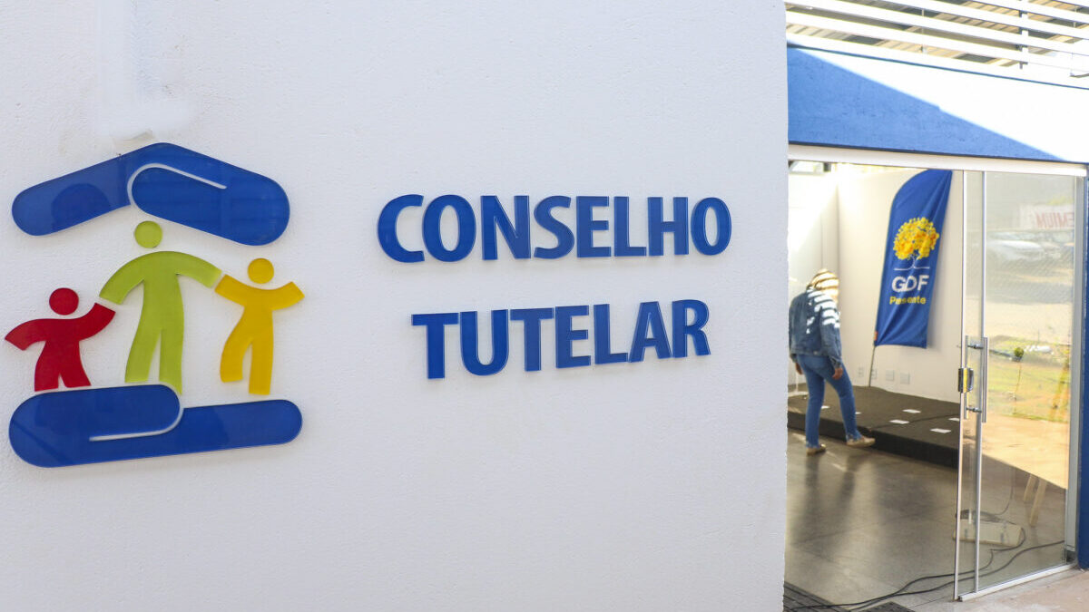 Encontre frases para celebrar o Dia do Conselheiro Tutelar - Foto: Renato Alves/Agência Brasília