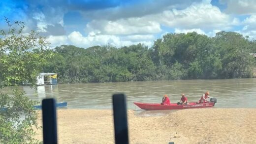 Prima da vítima relata que jovem desapareceu após tentar atravessar o rio a nado. Reprodução: Foto/Divulgação