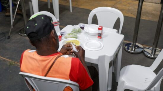 O GDF ampliou a oferta para três refeições diárias - Foto: Tony Oliveira/Agência Brasília