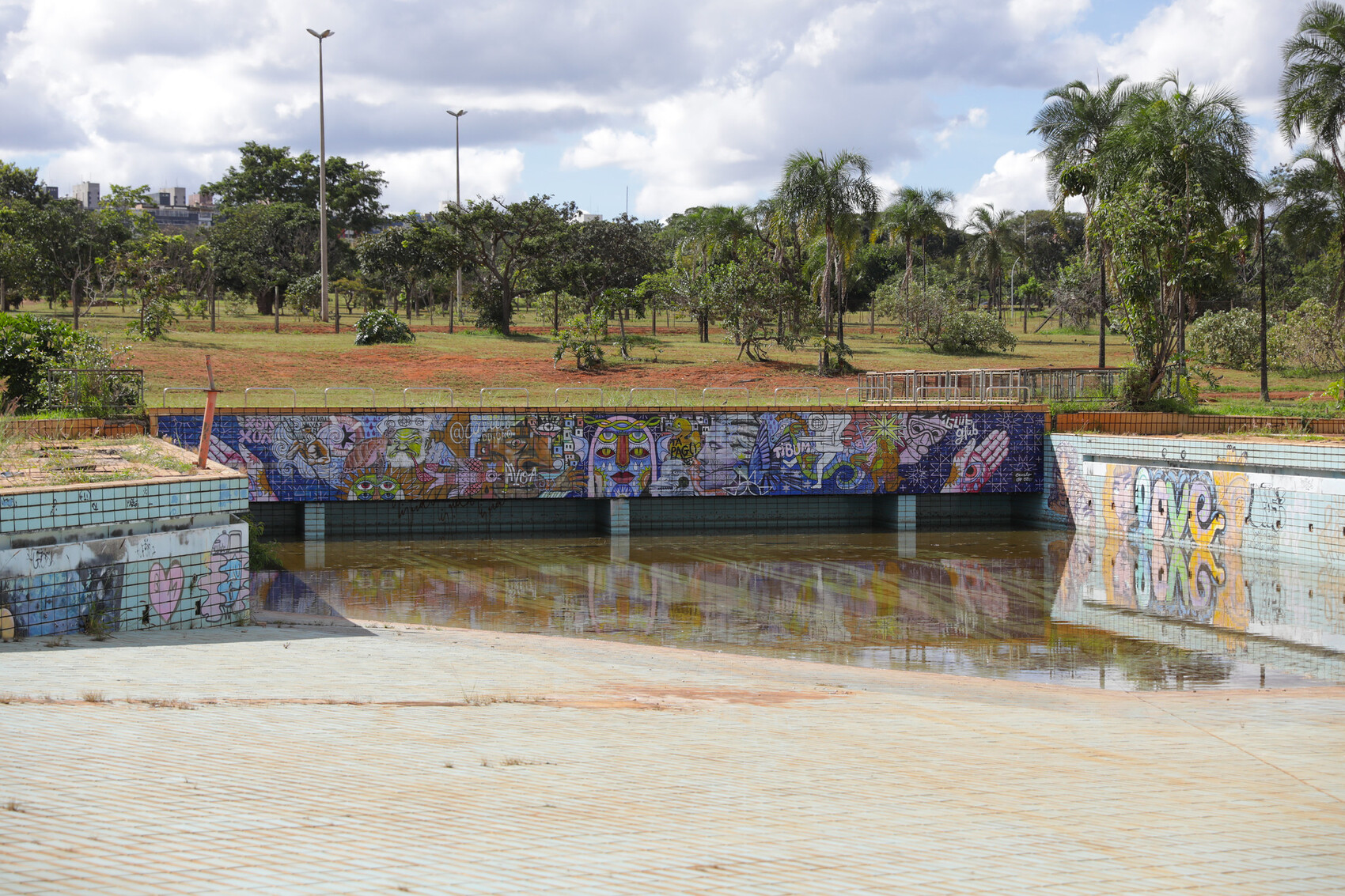 Ponto de lazer histórico: GDF libera reforma da Piscina de Ondas do Parque da Cidade