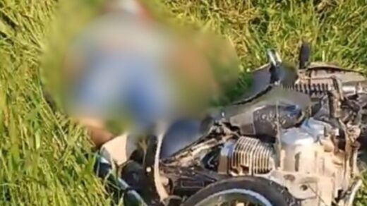 Acidente fatal Motociclista é encontrado morto em área de mata