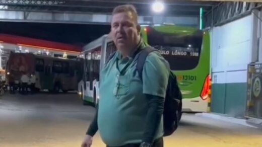 Motorista de ônibus é demitido após cobrar décimo terceiro atrasado em Manaus