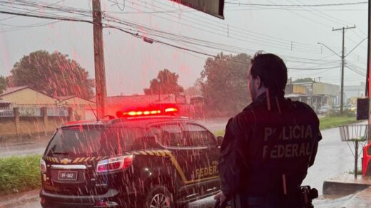 Policiais cumpriram oito mandados de busca e apreensão em Palmas - Foto: Divulgação/PF