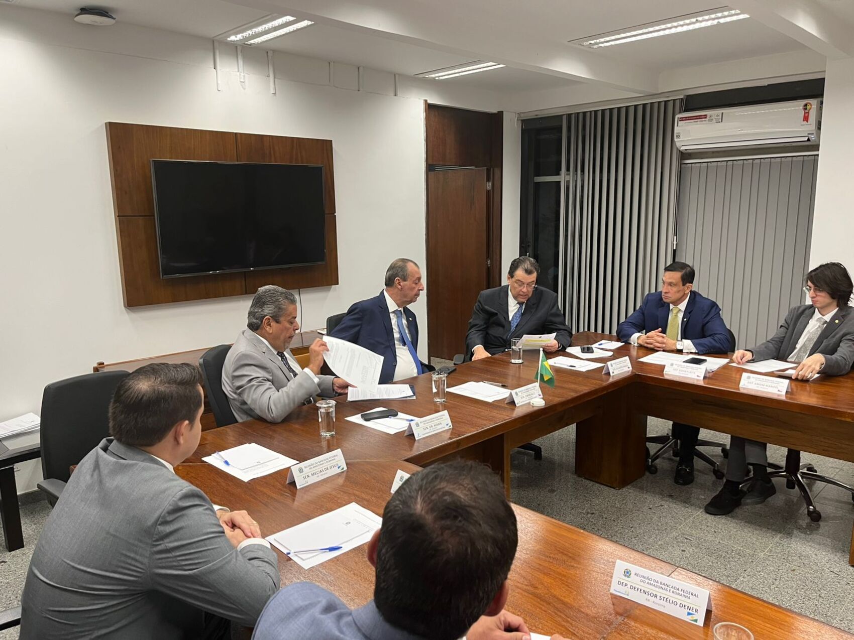 Bancadas do Amazonas e de Roraima debatem portaria da Funai que interdita terra indígena