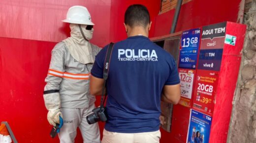 Quatro pessoas foram detidas em operação da Polícia Militar e Energisa por furto de energia elétrica - Foto: Divulgação