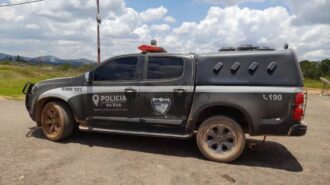 Jovem é espancado por policiais em Boa Vista.