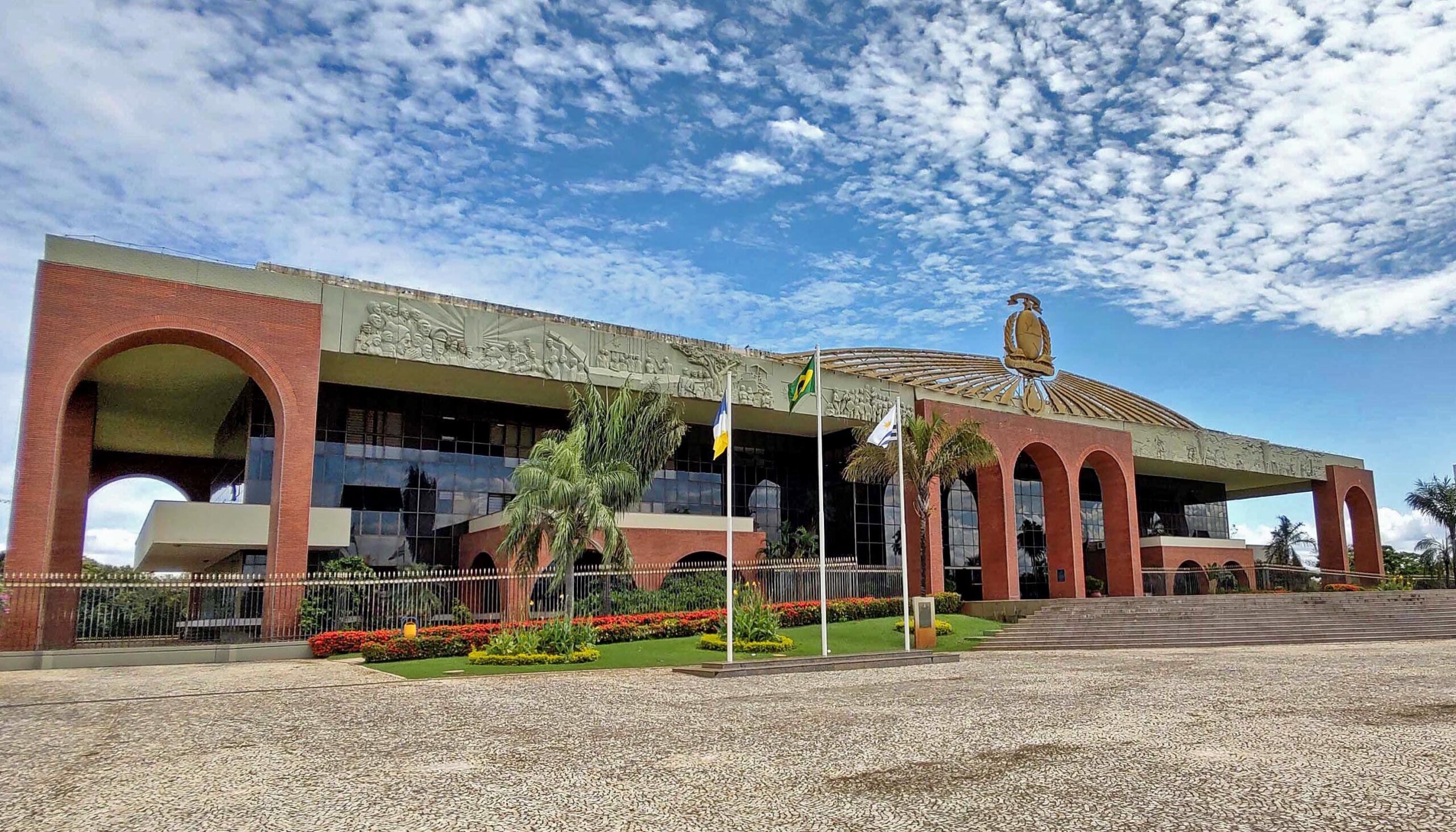 Ponto facultativo não se aplica para serviços essenciais - Foto: Carlos Heller/Governo do Tocantins