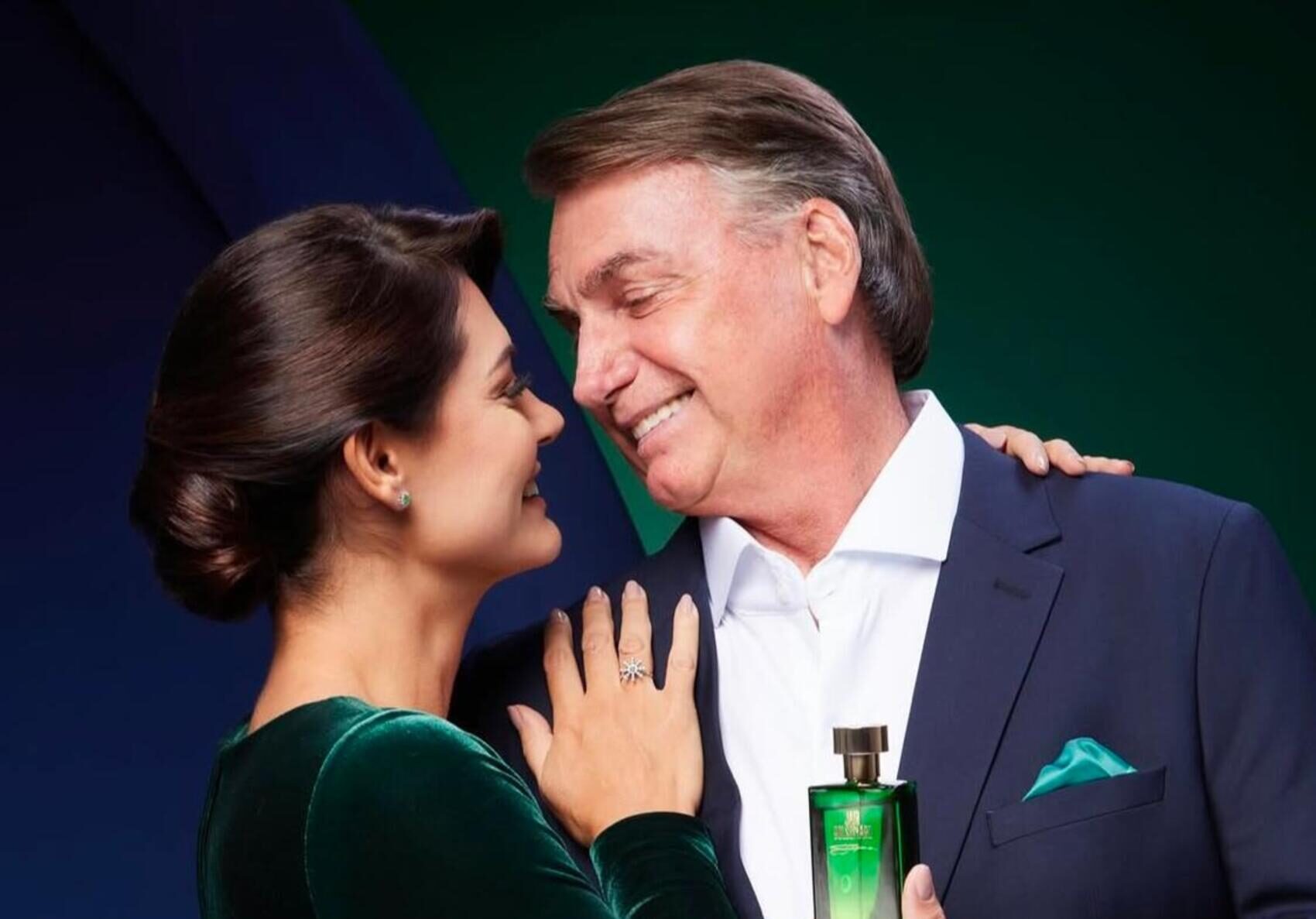 'Sou apaixonado pela minha esposa', diz Bolsonaro em resposta à fala de Lula sobre amantes