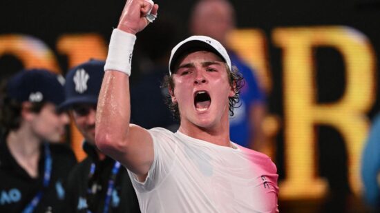 João Fonseca vence Australian Open