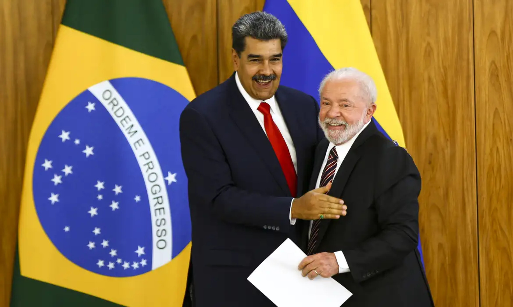 Governo Lula vai enviar um representante à Venezuela para a posse de Nicolás Maduro