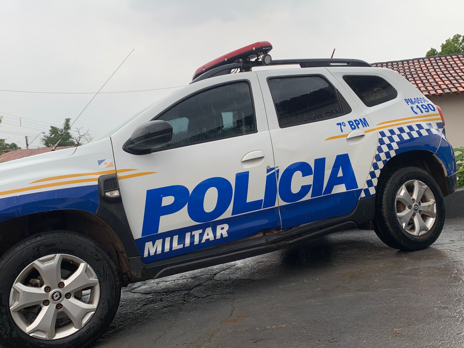 Polícia Militar encontrou vítima ainda com vida em bar da quadra 1206 sul - Foto: Ascom 2º BPM