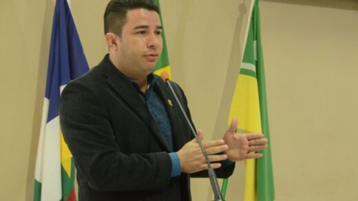 Genilson Costa é reeleito como presidente da Câmara Municipal de Boa Vista.