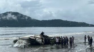 Mãe se torna heroína ao salvar filhos de acidente aéreo. Foto: G1