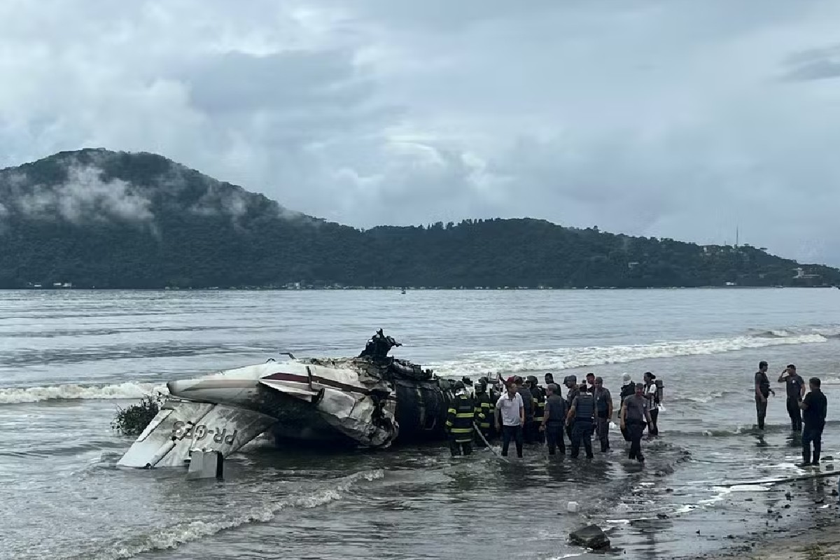 Mãe se torna heroína ao salvar filhos de acidente aéreo. Foto: G1